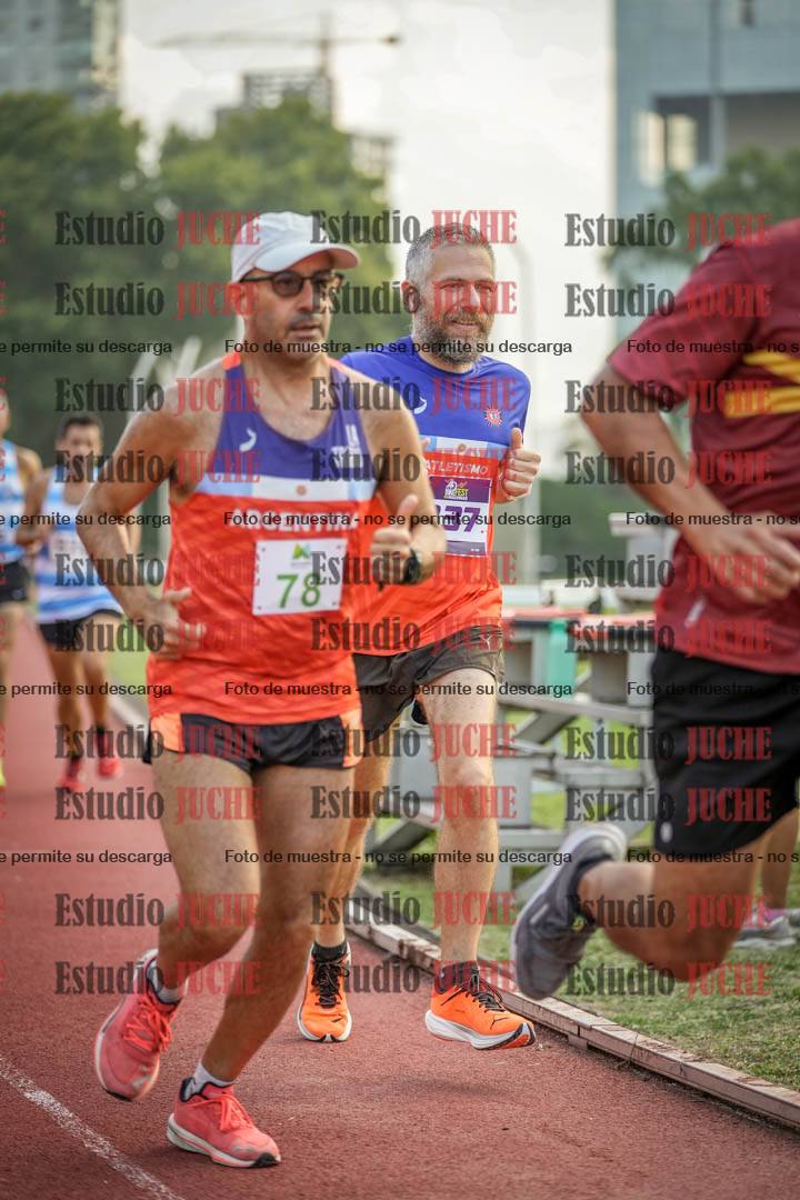 Fotos de los 3000 m llanos de varones