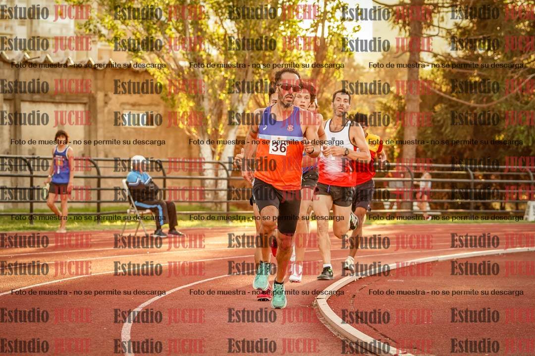 Fotos de los 3000 m llanos de varones