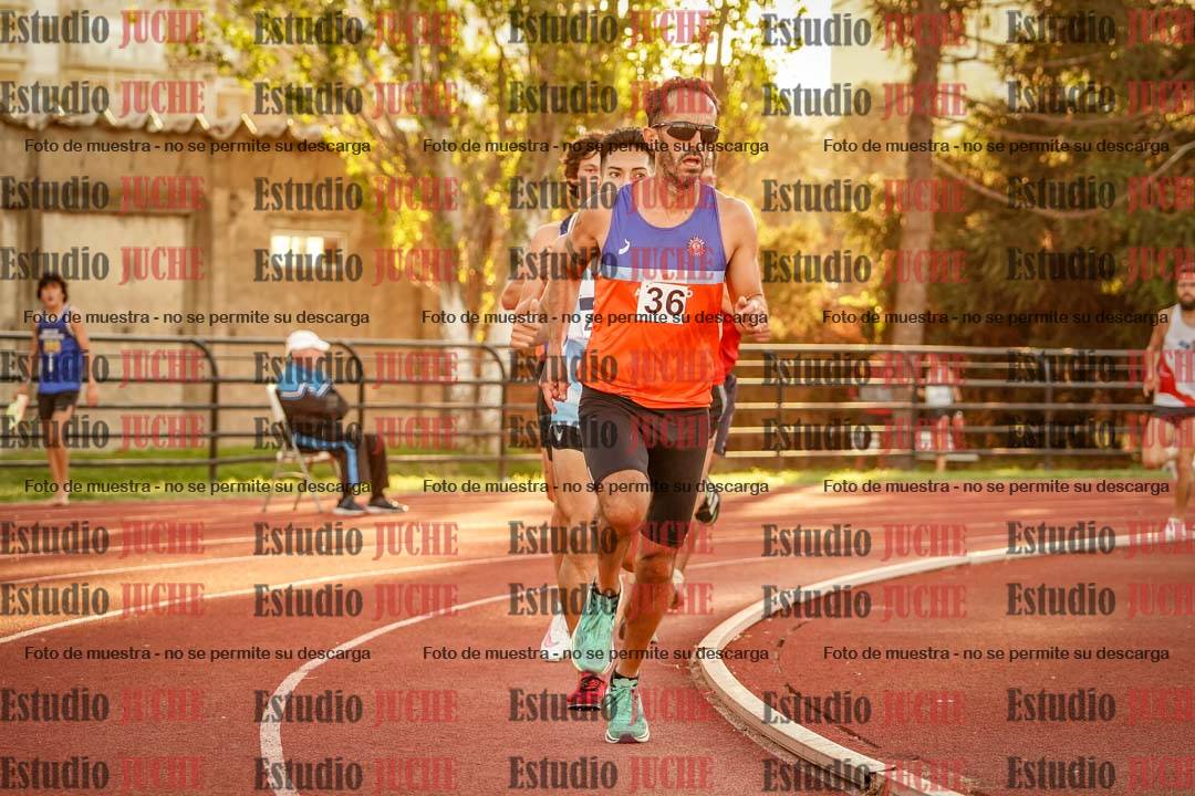 Fotos de los 3000 m llanos de varones