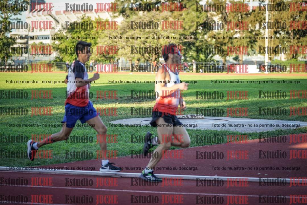 Fotos de los 1500 m llanos de varones