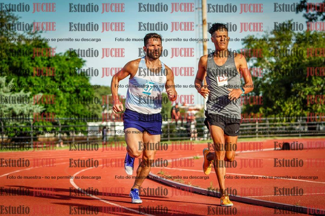 Fotos de los 1500 m llanos de varones