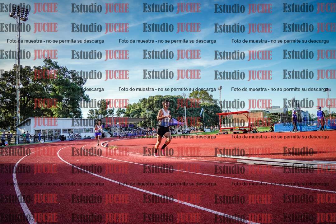 Fotos de los 1500 m llanos de varones