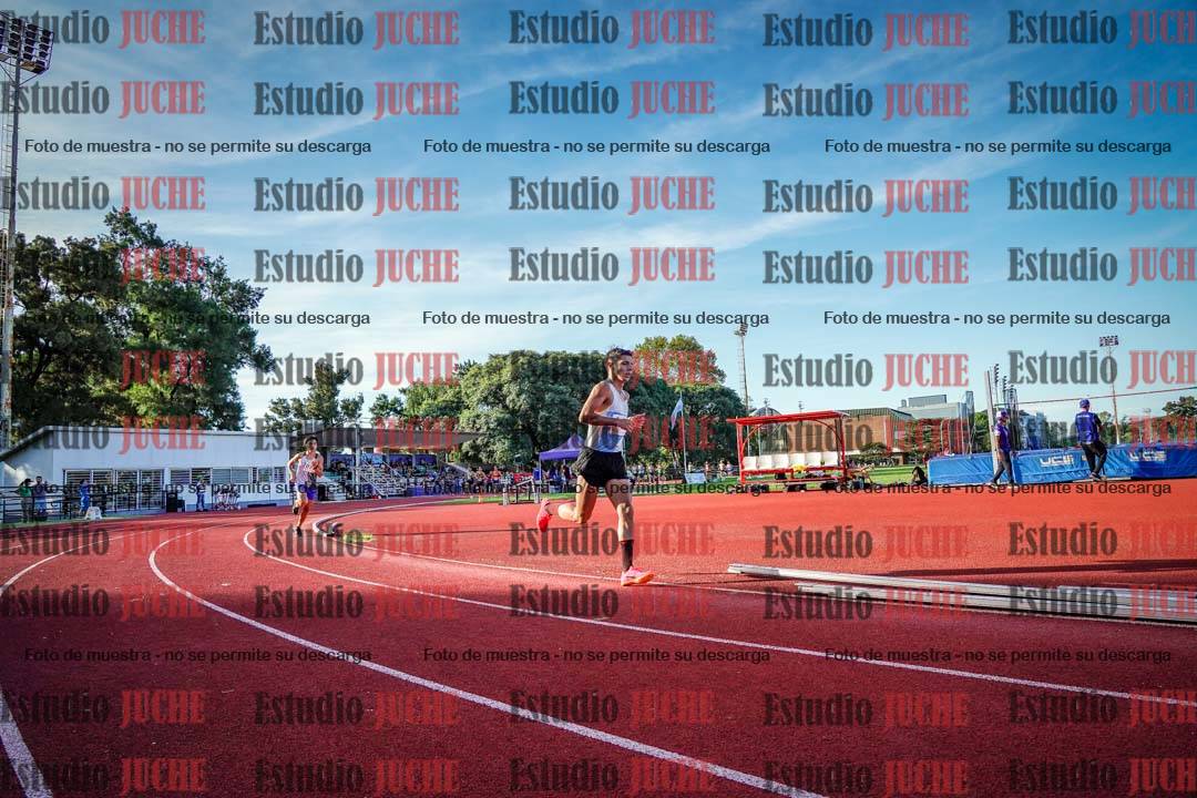 Fotos de los 1500 m llanos de varones