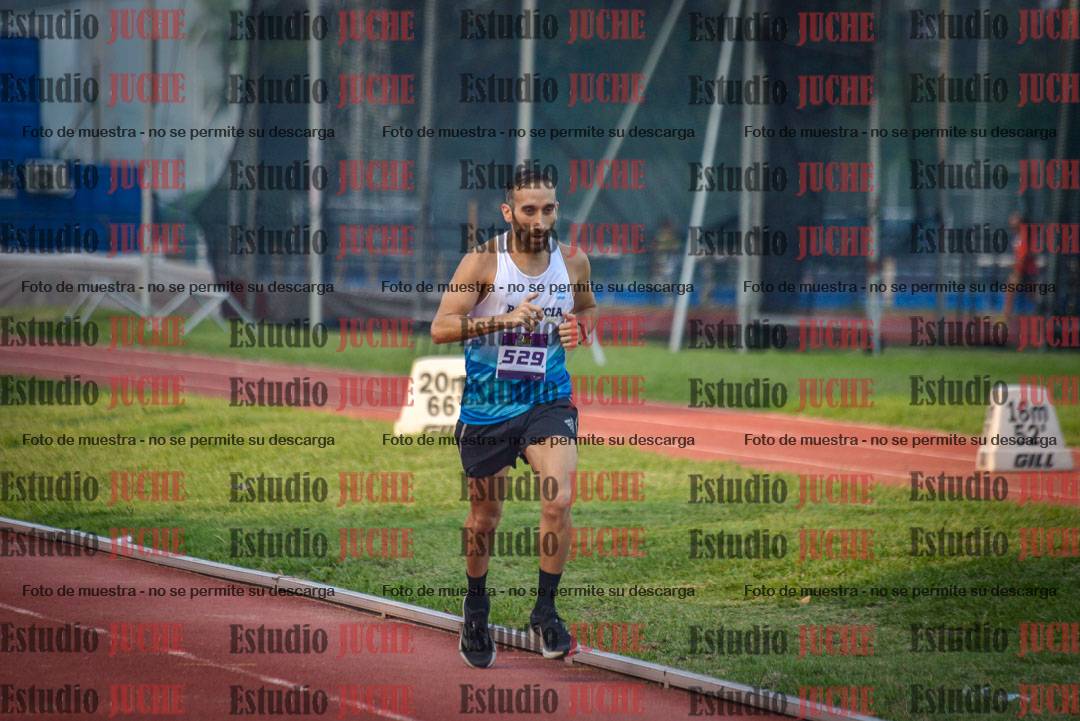 Fotos de los 3000 m llanos de varones