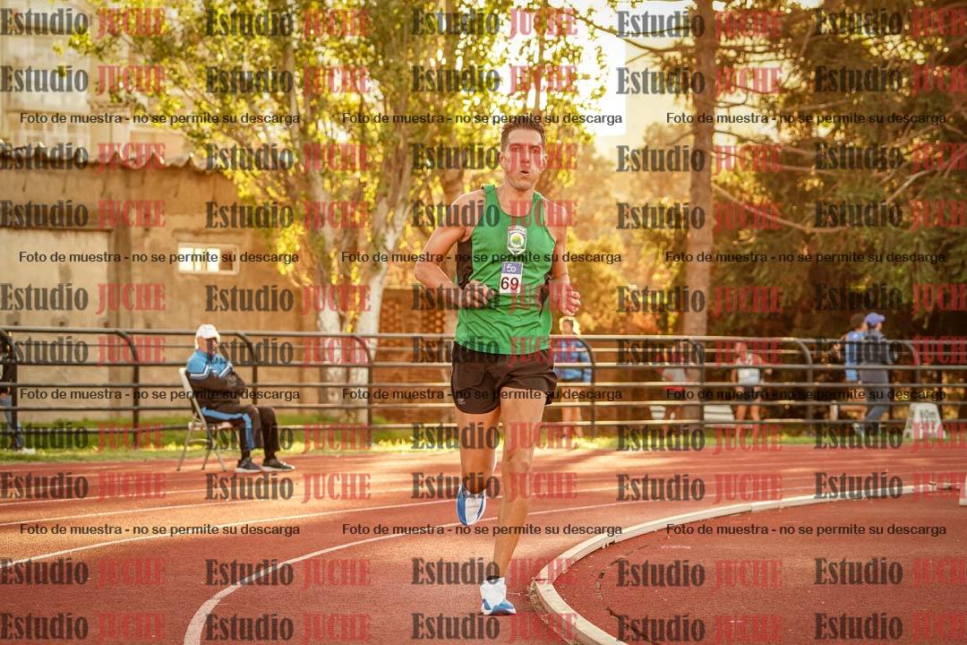 Fotos de los 3000 m llanos de varones