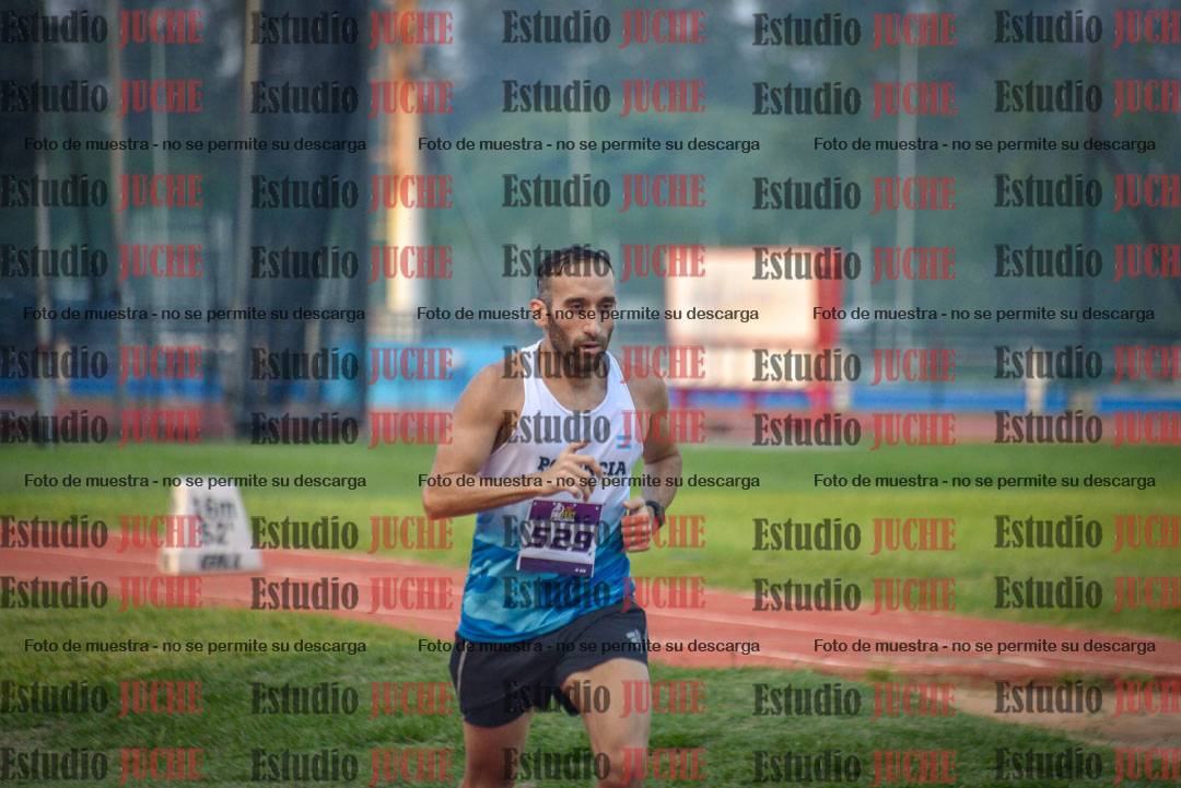 Fotos de los 3000 m llanos de varones