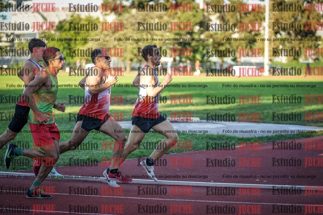 Fotos de los 1500 m llanos de varones