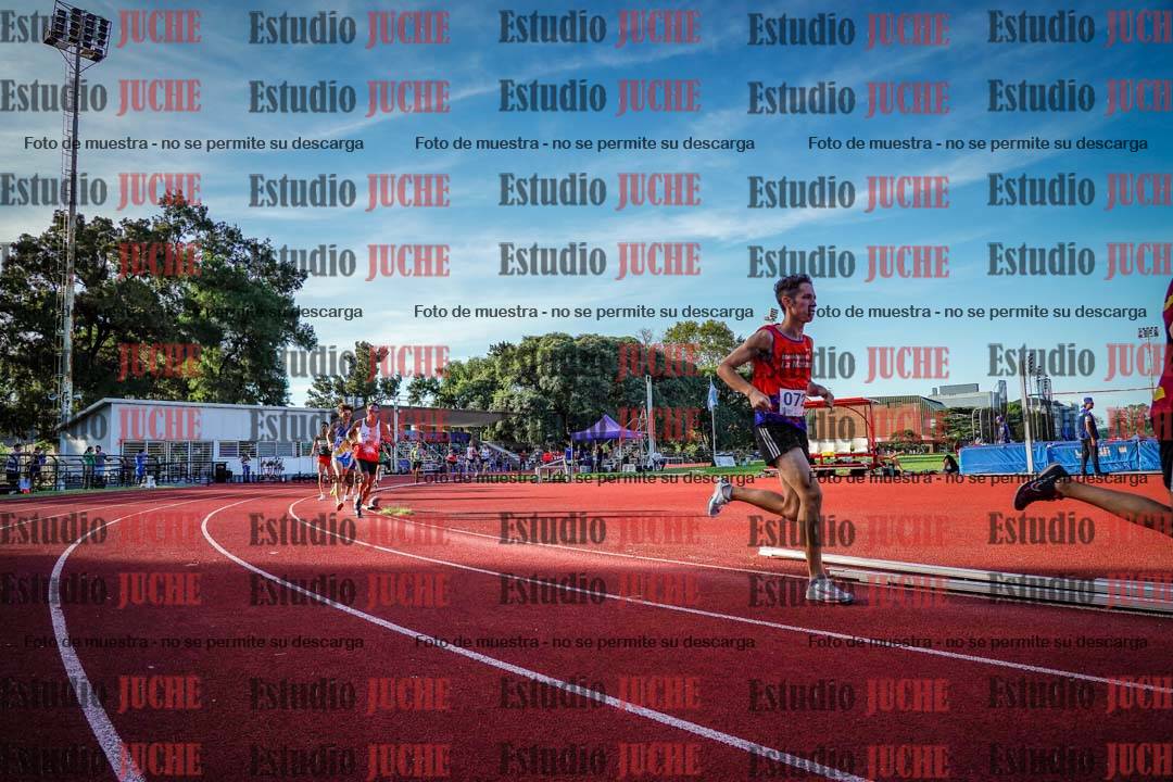 Fotos de los 1500 m llanos de varones