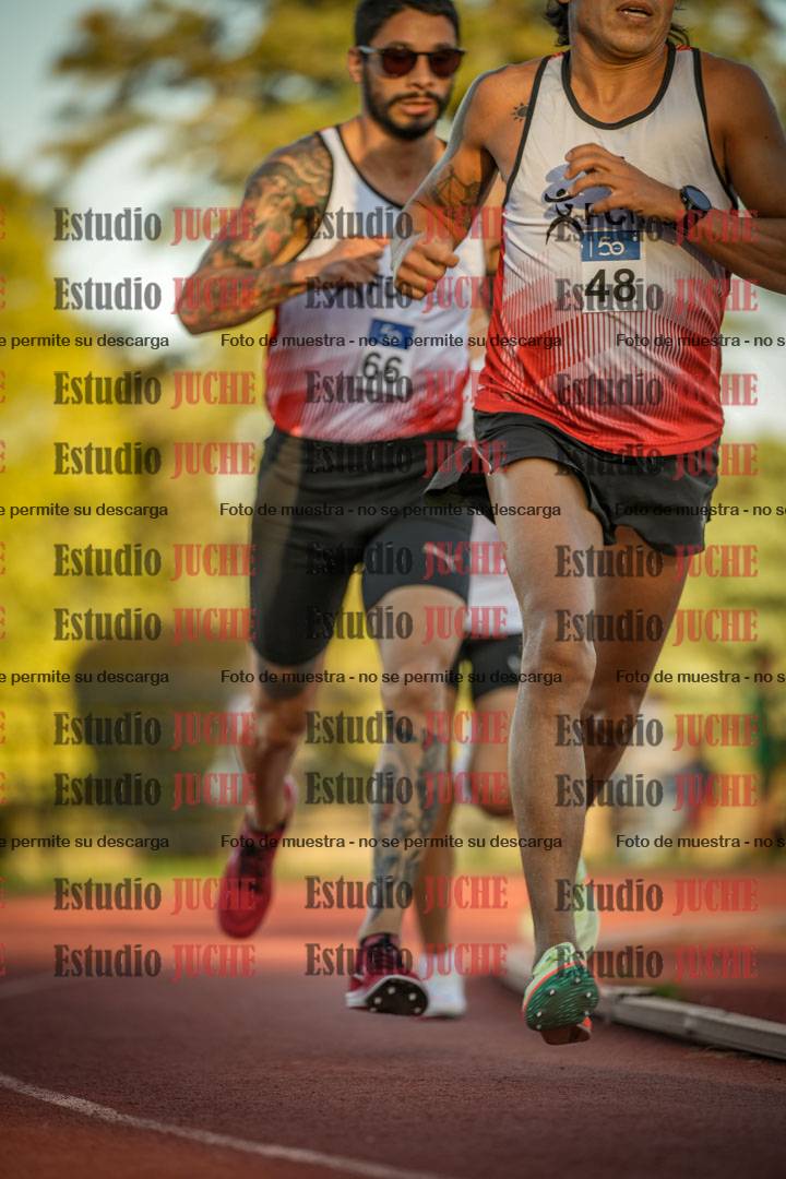 Fotos de los 3000 m llanos de varones