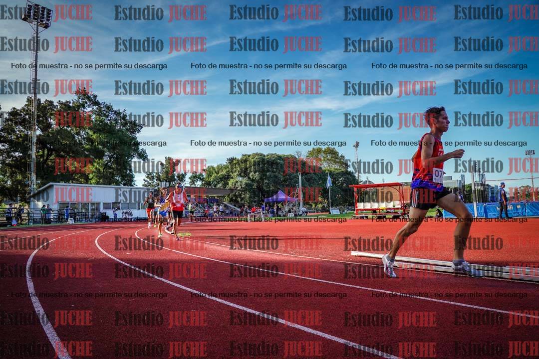 Fotos de los 1500 m llanos de varones