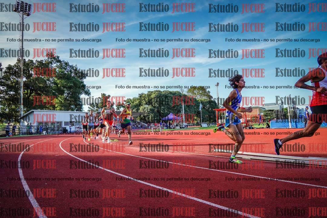 Fotos de los 1500 m llanos de varones