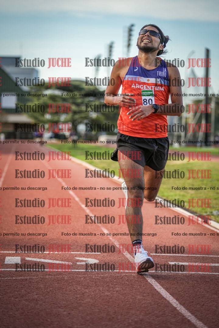 Fotos de los 3000 m llanos de varones
