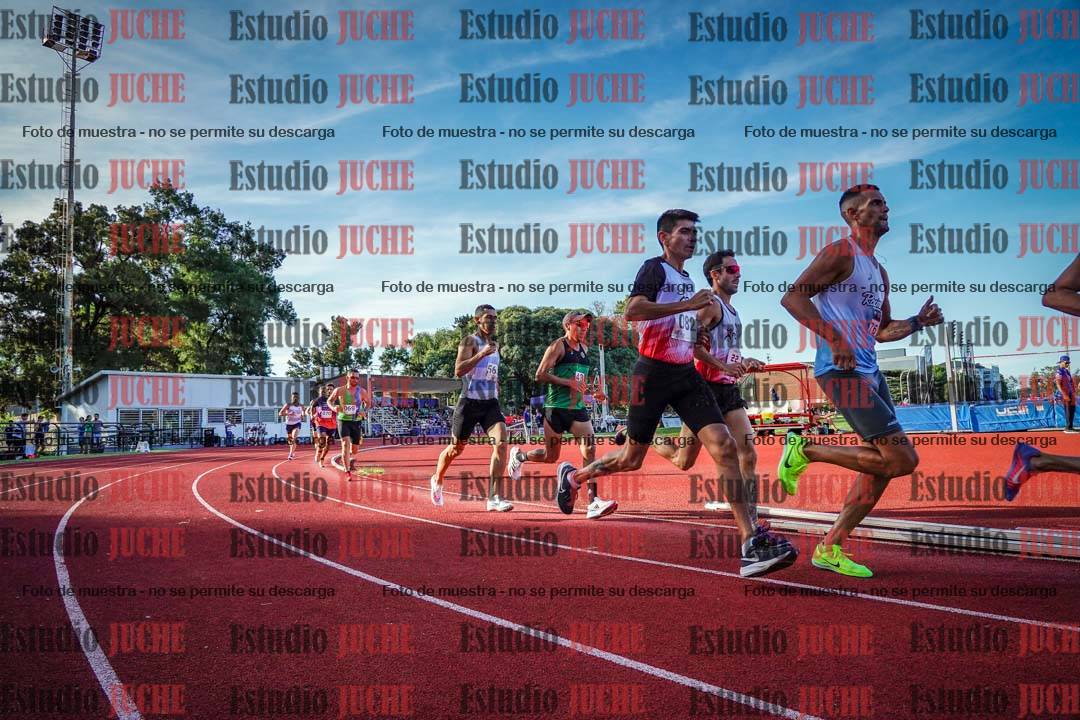 Fotos de los 1500 m llanos de varones