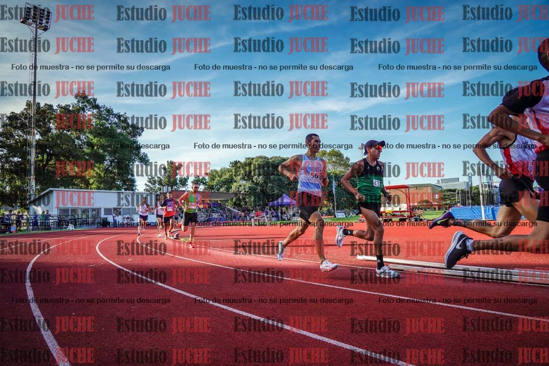 Fotos de los 1500 m llanos de varones