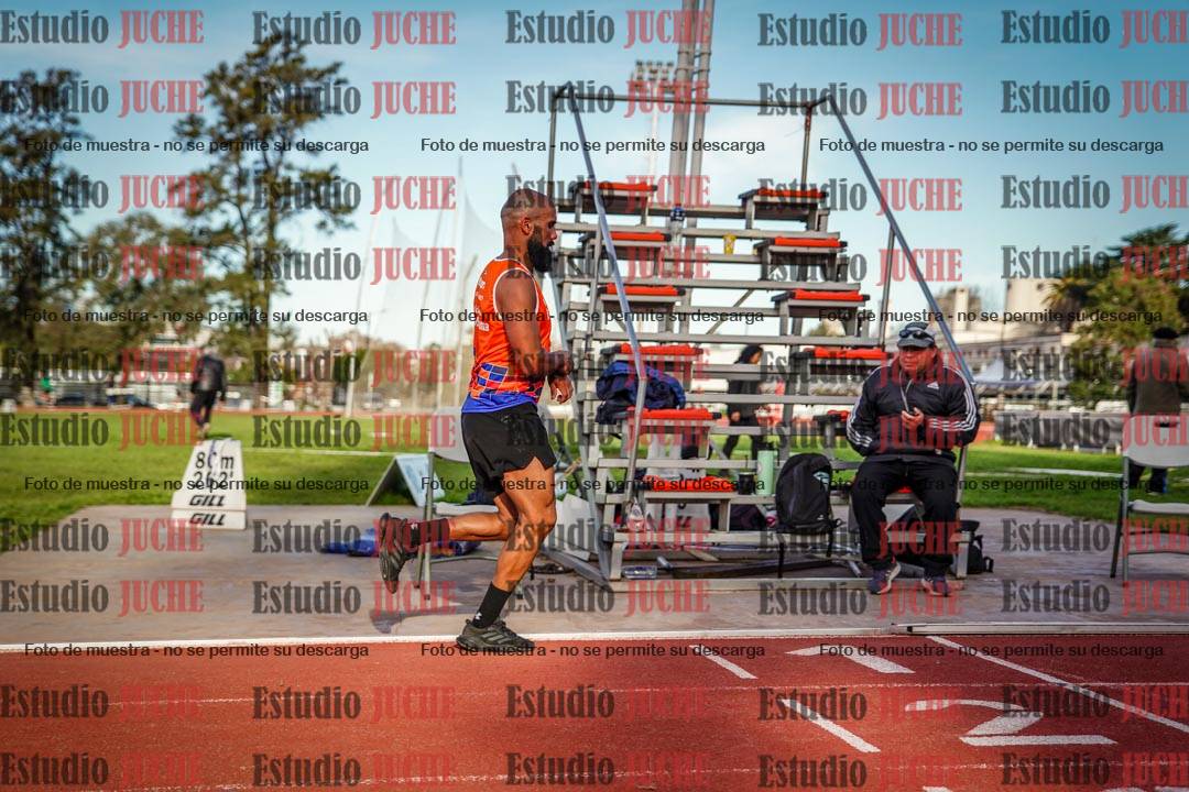 Fotos de los 3000 m llanos de varones
