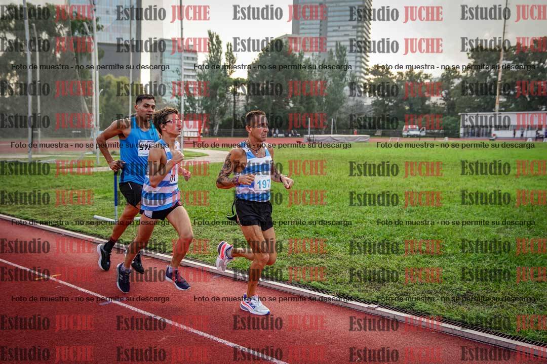 Fotos de los 3000 m llanos de varones