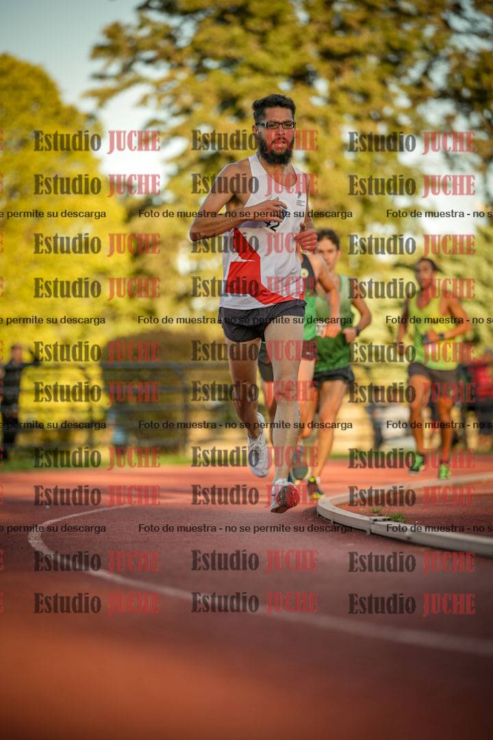 Fotos de los 3000 m llanos de varones