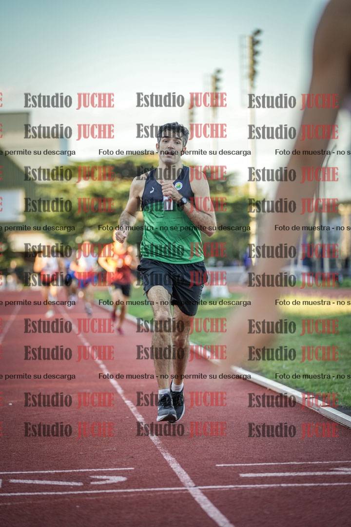 Fotos de los 1500 m llanos de varones