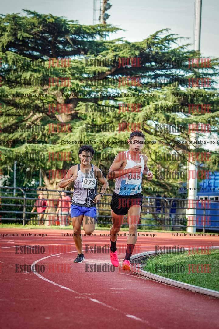 Fotos de los 1500 m llanos de varones