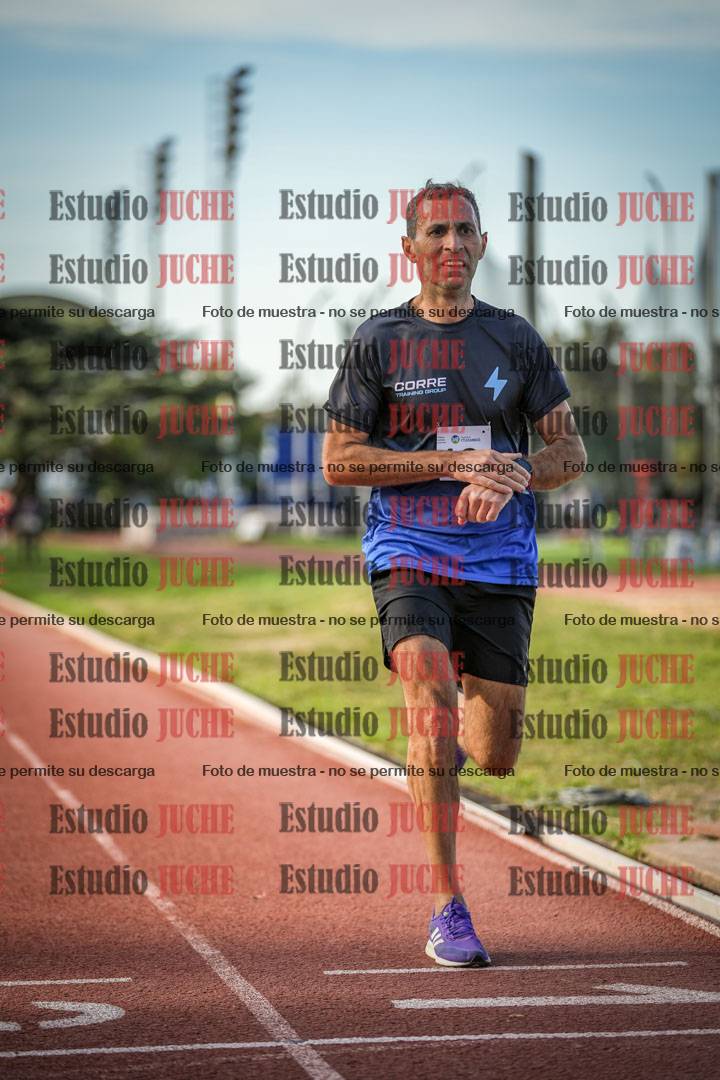 Fotos de los 3000 m llanos de varones