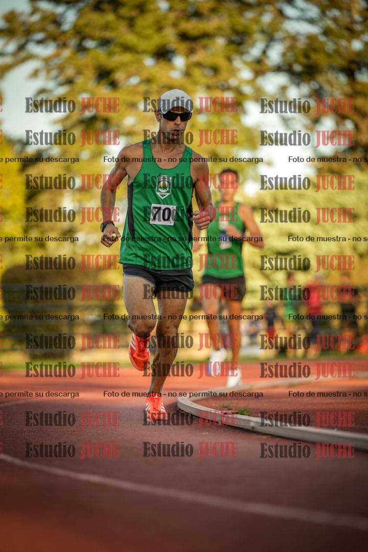 Fotos de los 3000 m llanos de varones