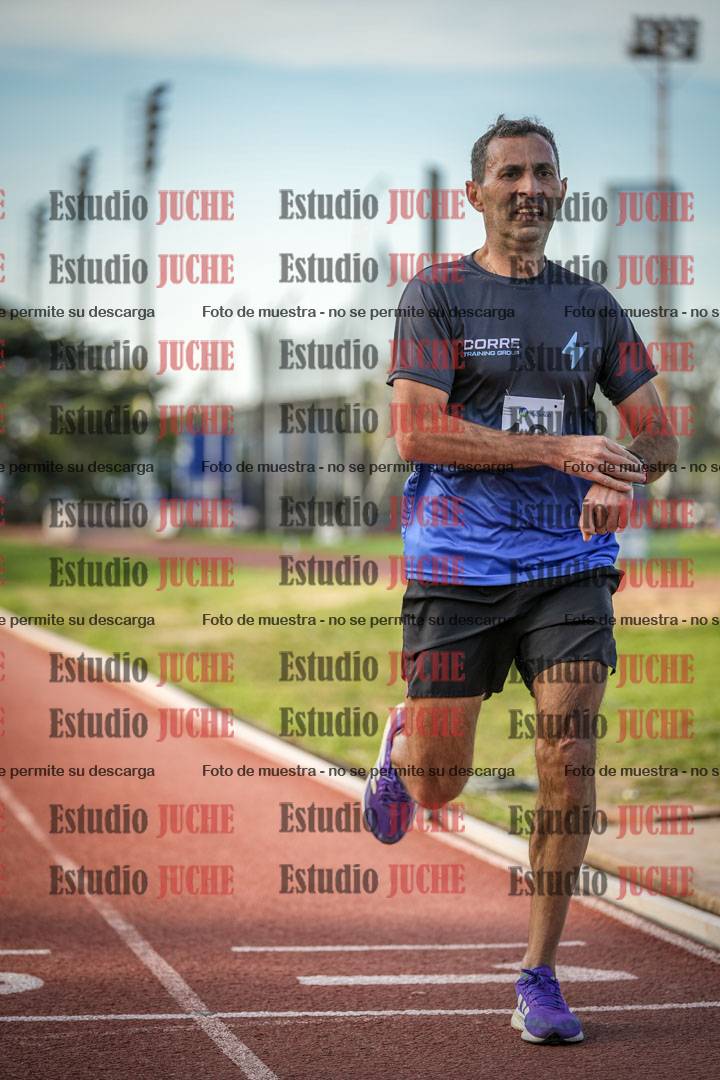Fotos de los 3000 m llanos de varones