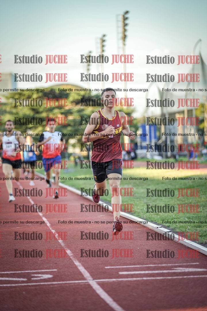 Fotos de los 1500 m llanos de varones