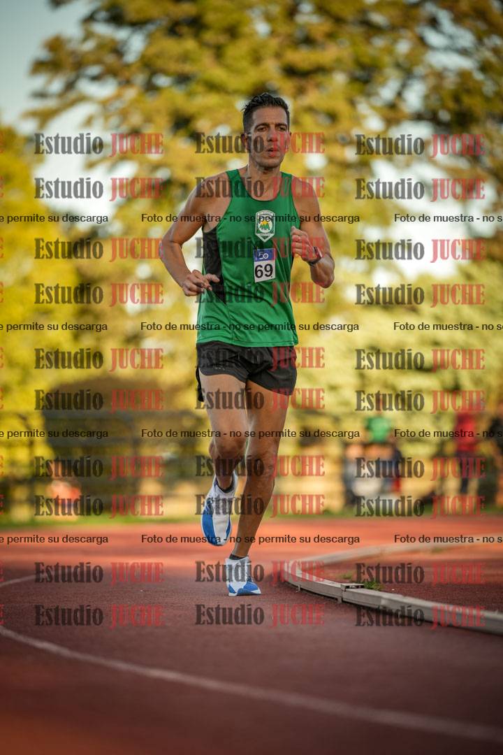 Fotos de los 3000 m llanos de varones