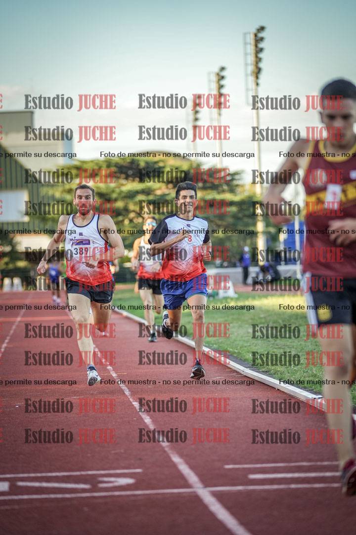 Fotos de los 1500 m llanos de varones
