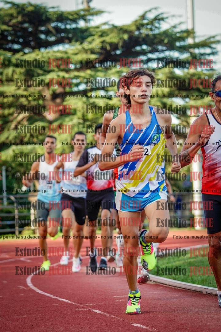 Fotos de los 1500 m llanos de varones