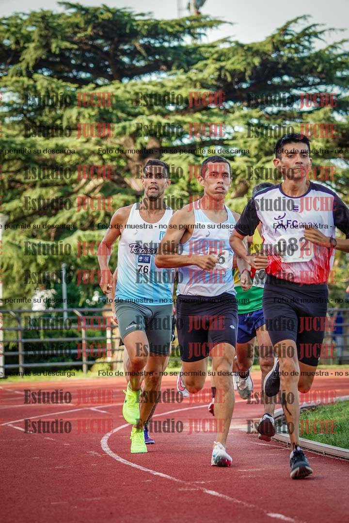Fotos de los 1500 m llanos de varones