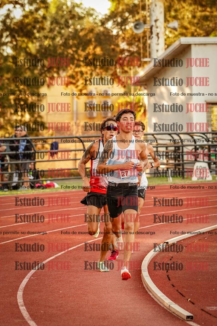 Fotos de los 3000 m llanos de varones