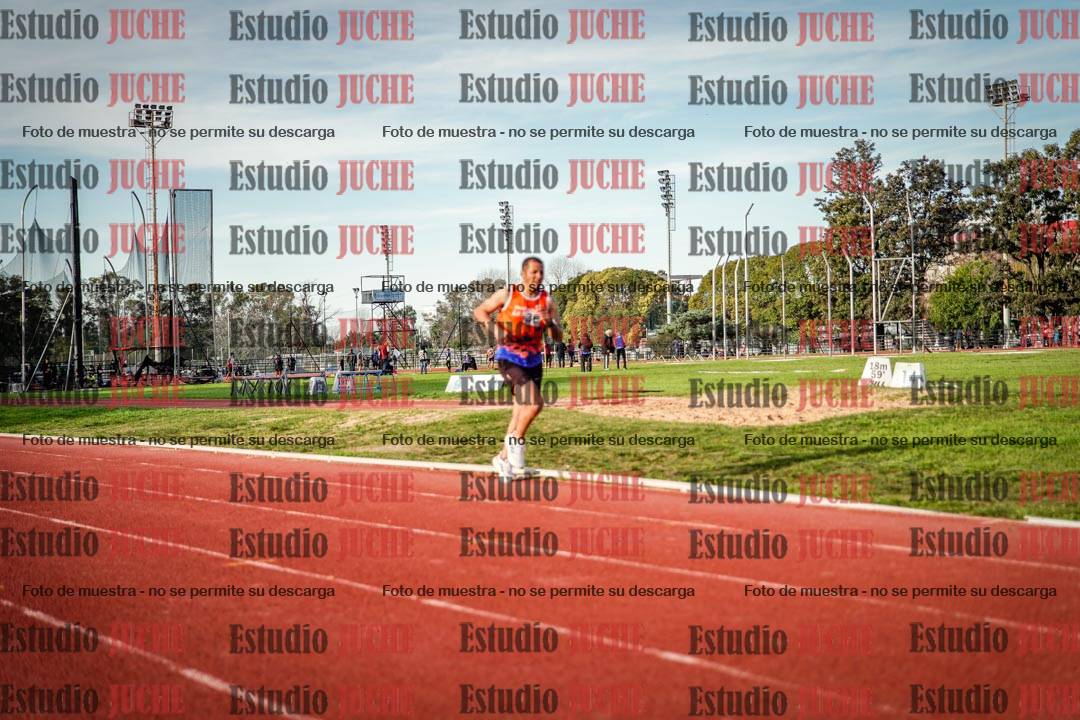 Fotos de los 3000 m llanos de varones