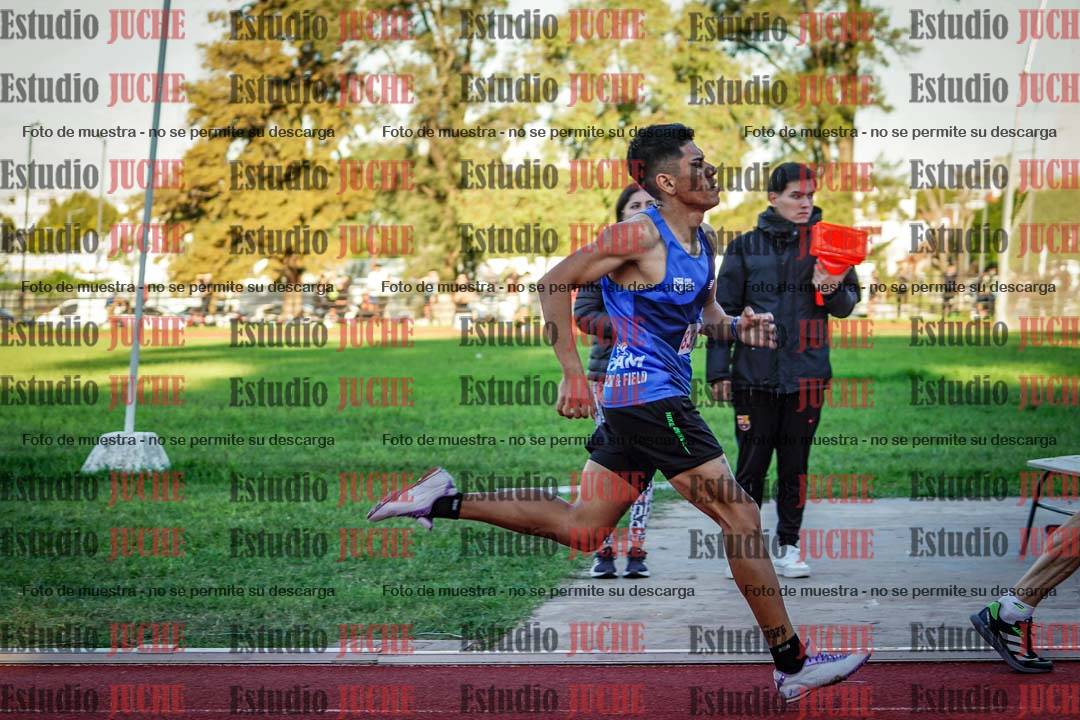 Fotos de los 1500 m llanos de varones
