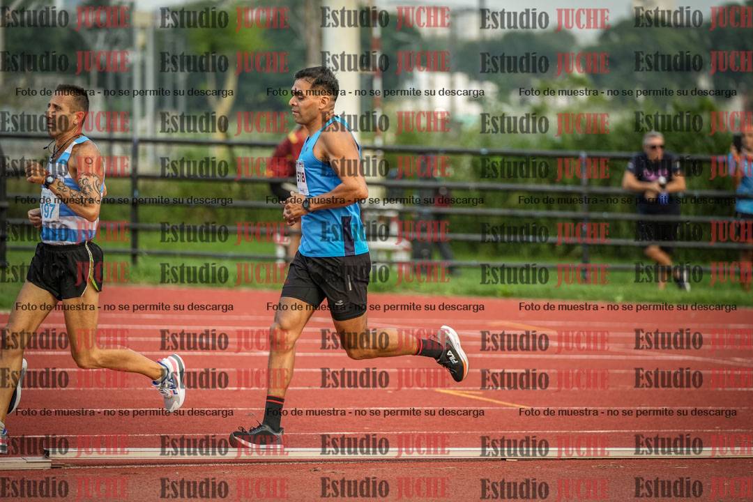 Fotos de los 3000 m llanos de varones