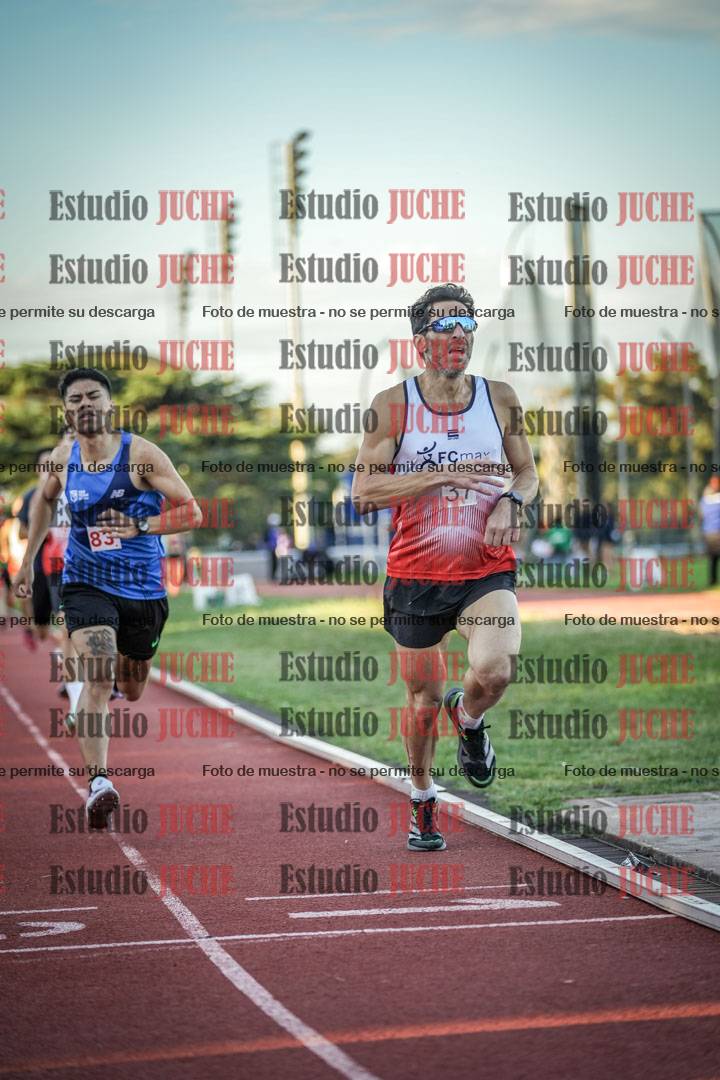Fotos de los 1500 m llanos de varones