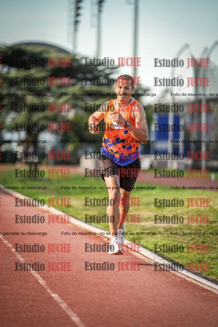 Fotos de los 3000 m llanos de varones