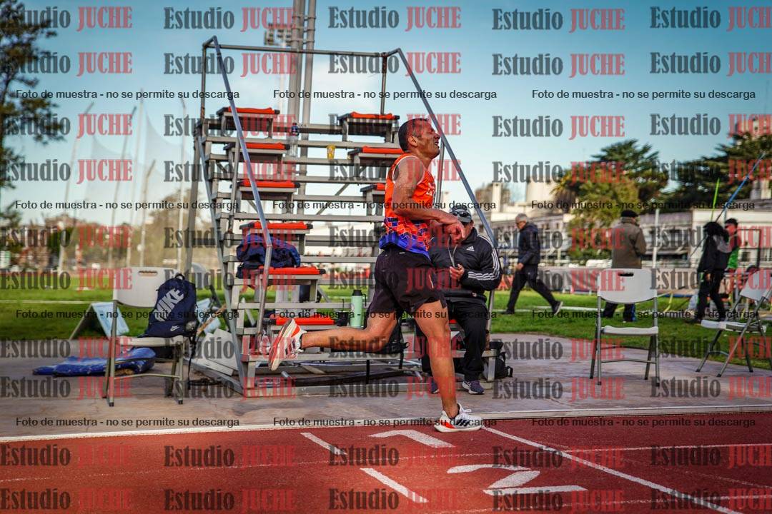 Fotos de los 3000 m llanos de varones