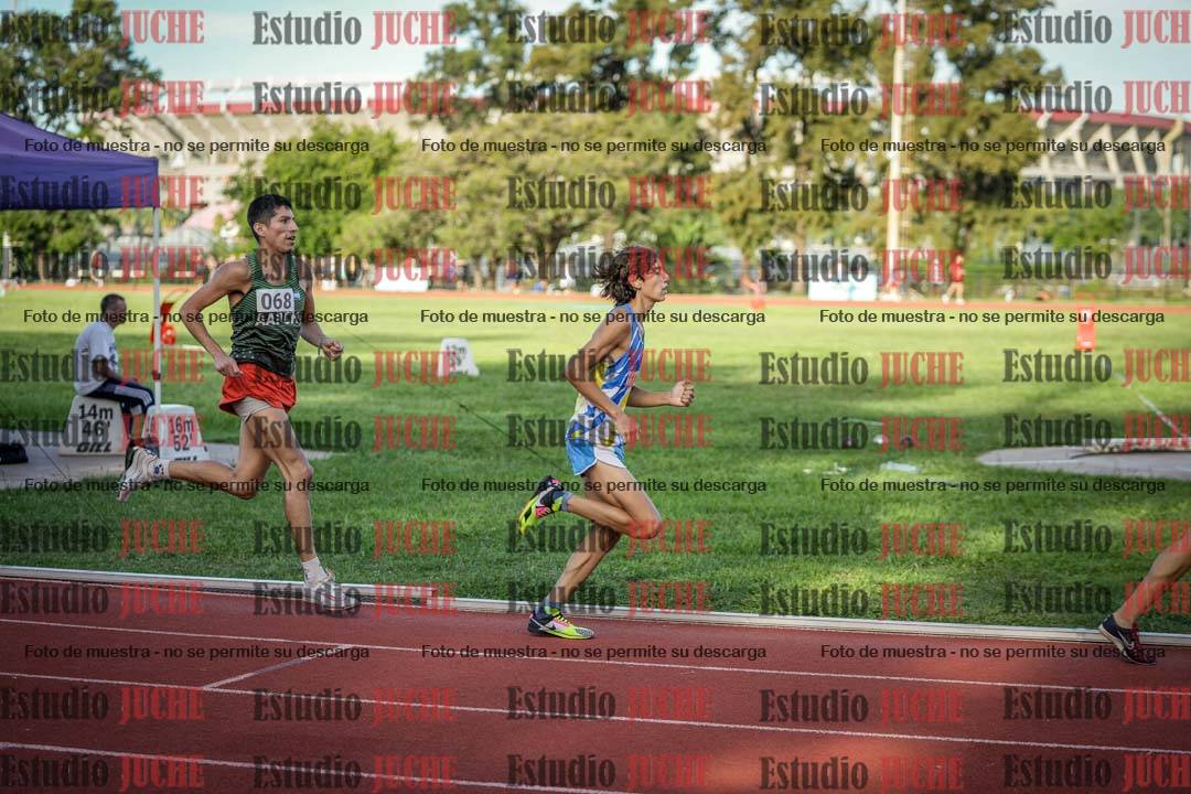 Fotos de los 1500 m llanos de varones