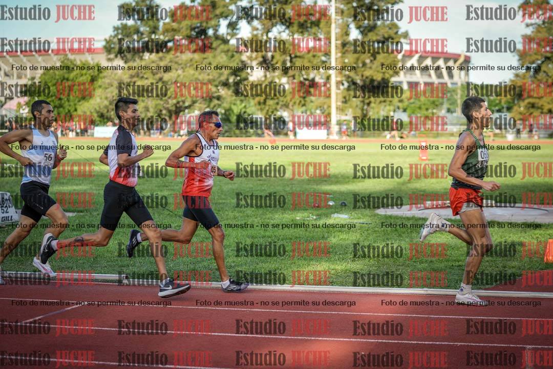 Fotos de los 1500 m llanos de varones