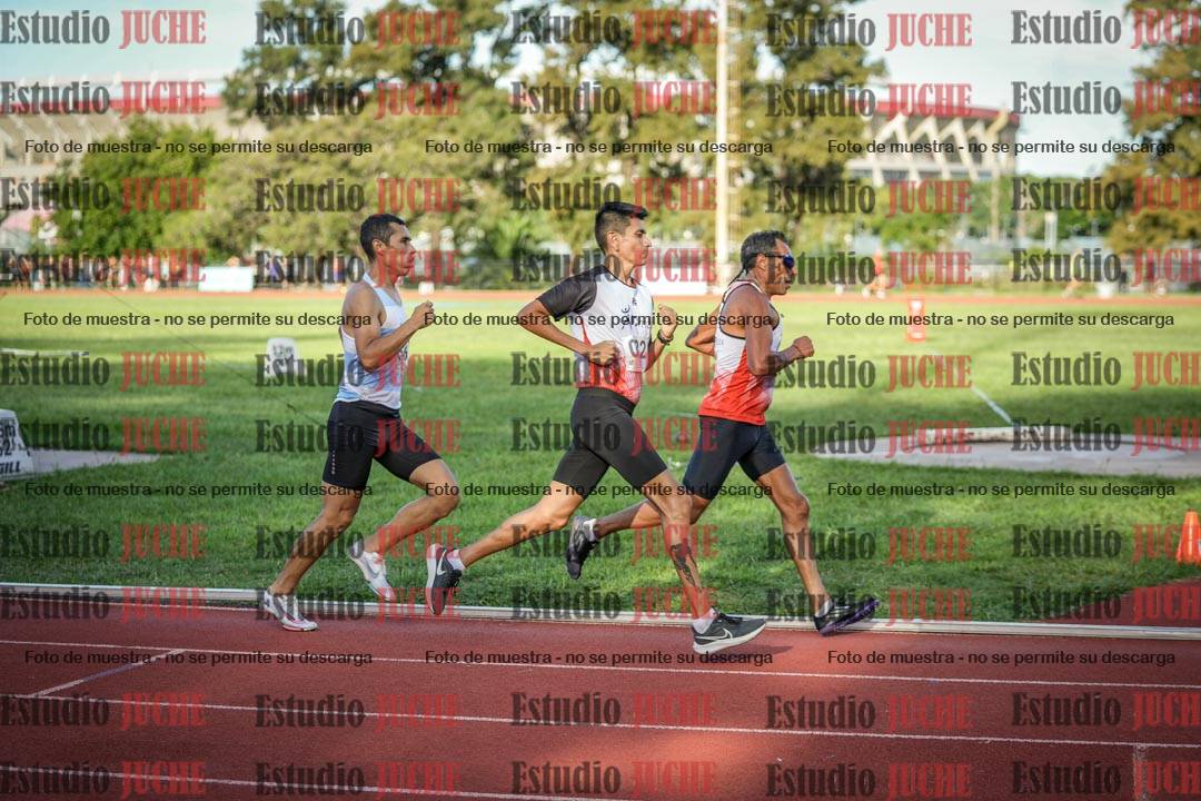 Fotos de los 1500 m llanos de varones