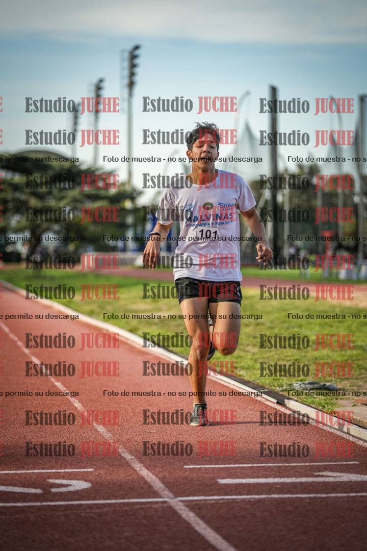 Fotos de los 3000 m llanos de varones