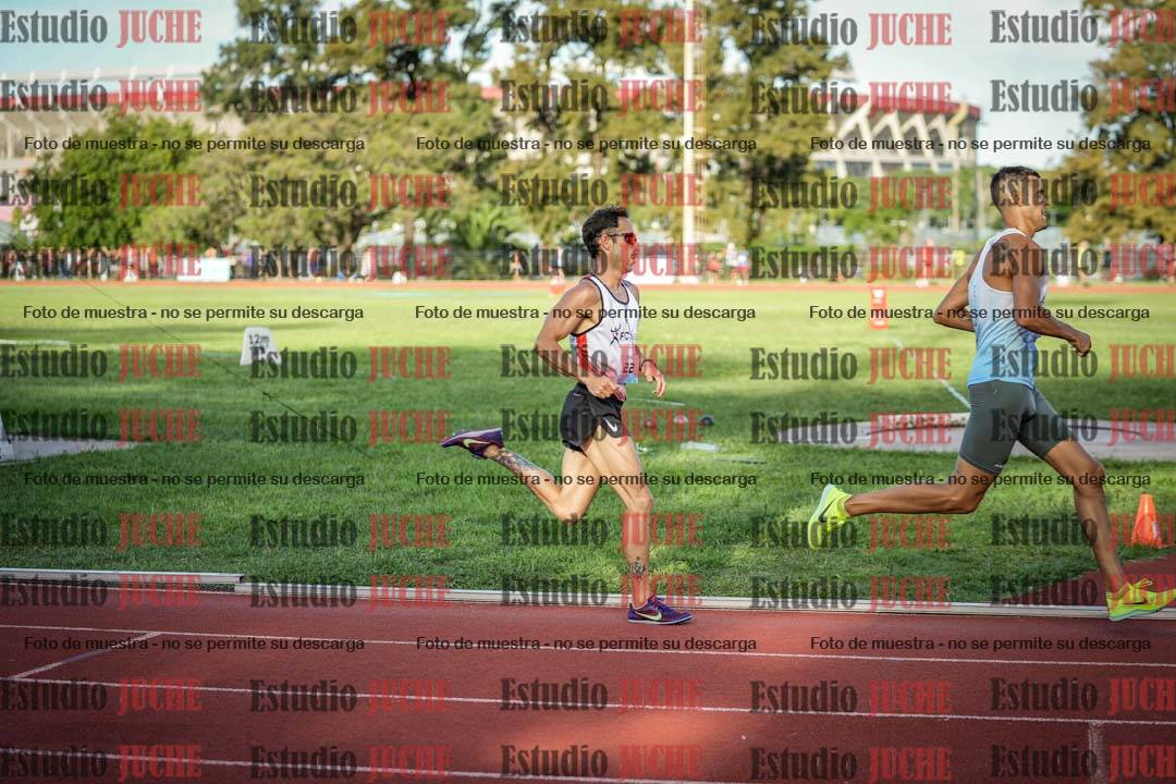 Fotos de los 1500 m llanos de varones