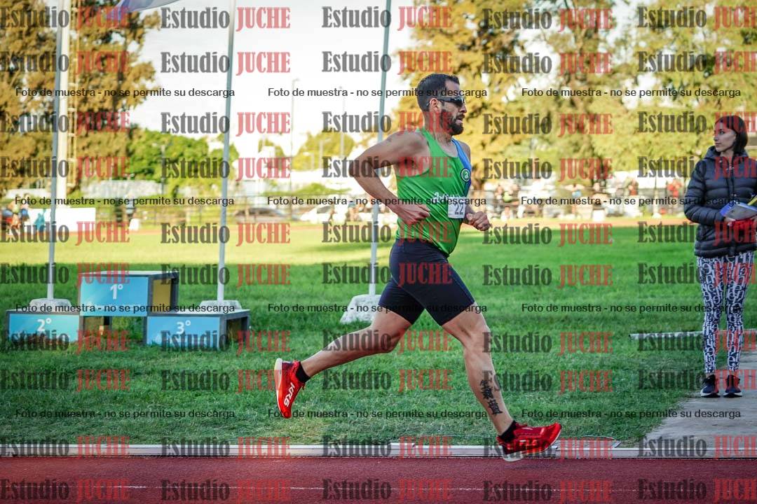 Fotos de los 1500 m llanos de varones