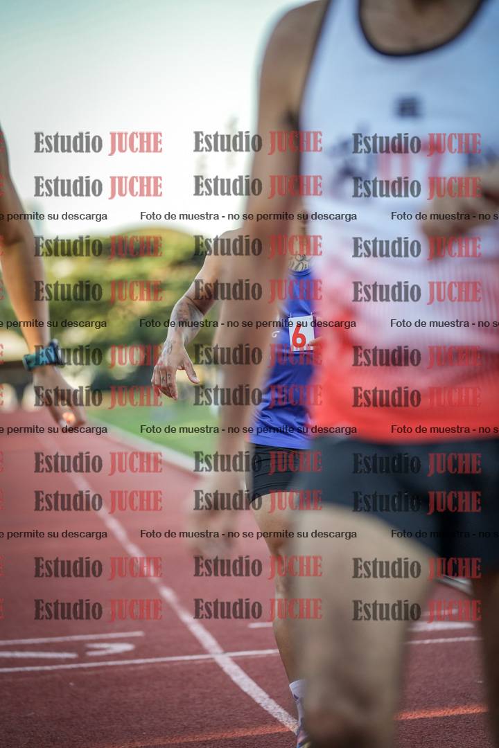 Fotos de los 1500 m llanos de varones