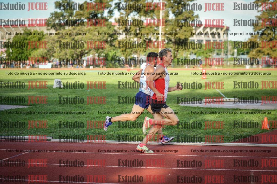 Fotos de los 1500 m llanos de varones
