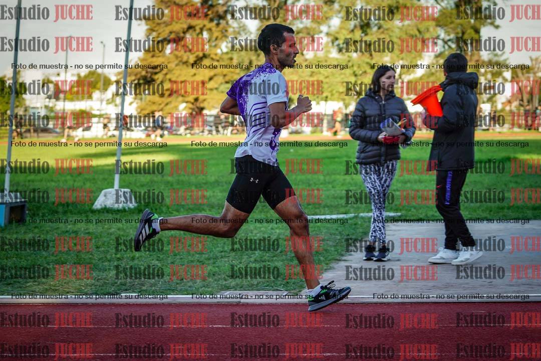 Fotos de los 1500 m llanos de varones