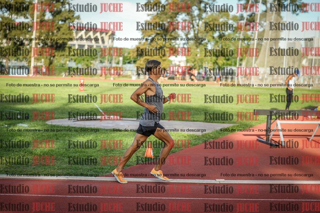 Fotos de los 1500 m llanos de varones