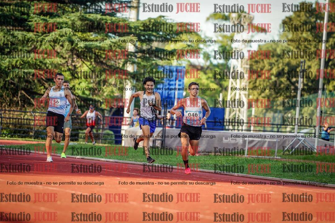 Fotos de los 1500 m llanos de varones