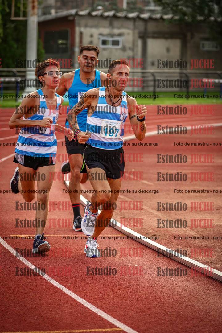 Fotos de los 3000 m llanos de varones